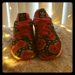 BEAUTIFUL LOVELY POCCADOT FLORAL ADDIDA SHOES